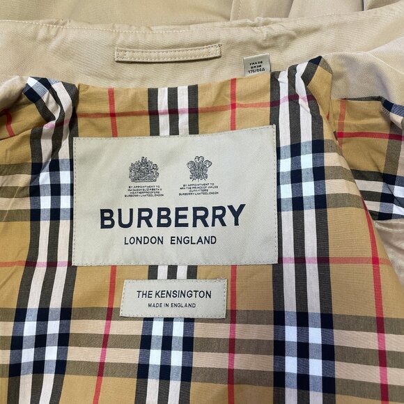 NWOT ！Burberry  Short Chelsea Heritage Trench Coat - Picture 14 of 16
